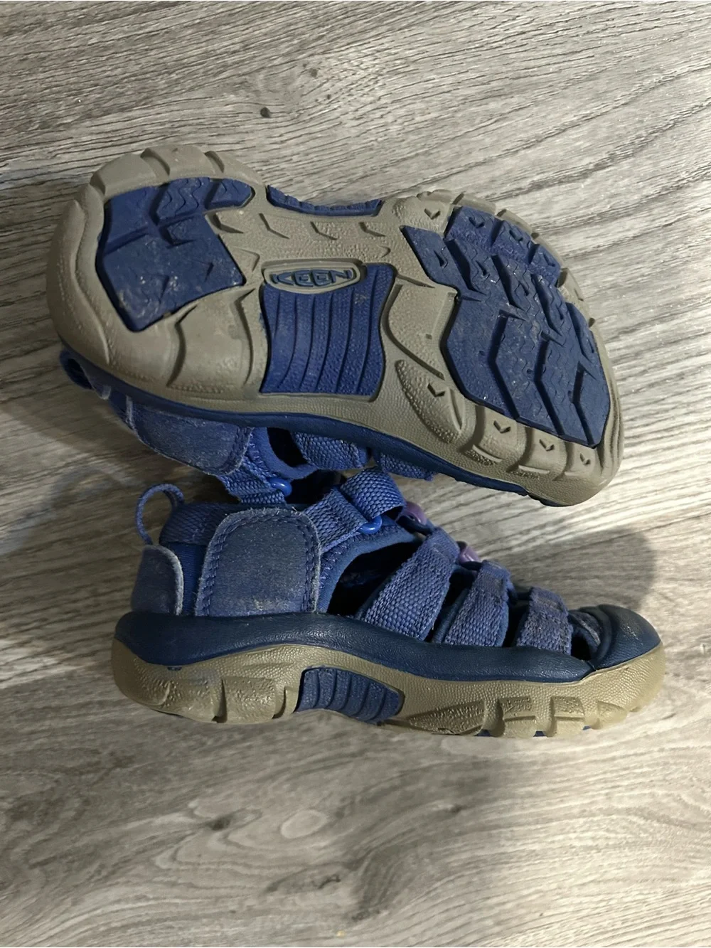 Keen Kids Navy Closed-Toe Sandals Youth Toddler 9